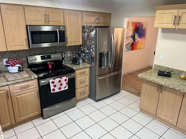 Home for sale at 7110 SW 11th St - photo 6160471