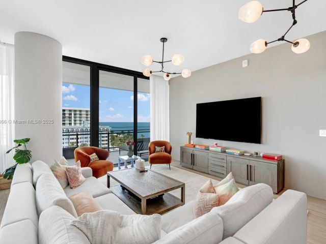 Apartment for sale  Unit #805 - photo 6186810