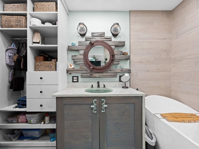 Home for sale at 1098 SW 2nd Street - photo 6162761