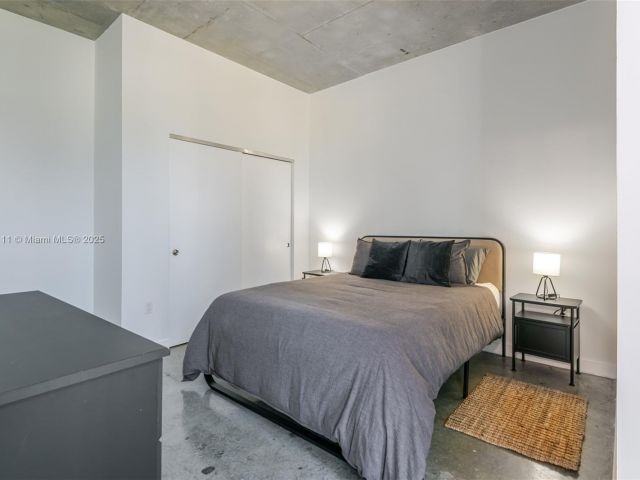 Apartment for rent  Unit # - photo 6161181