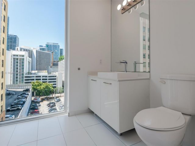 Apartment for rent  Unit # - photo 6161184