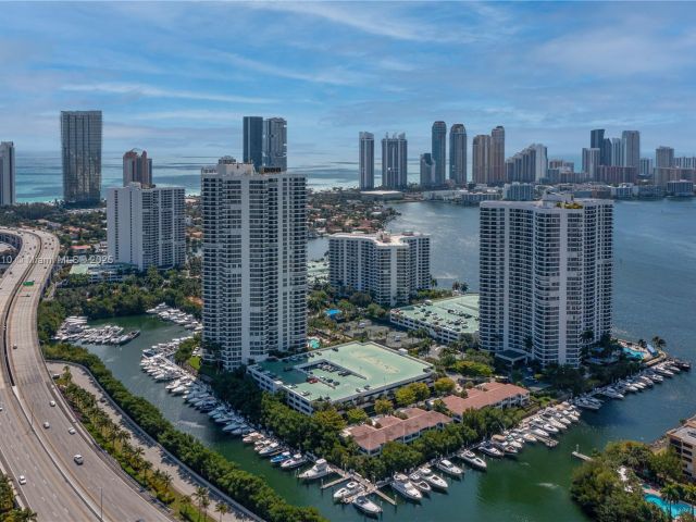 Apartment for sale  Unit #2108 - photo 6162233