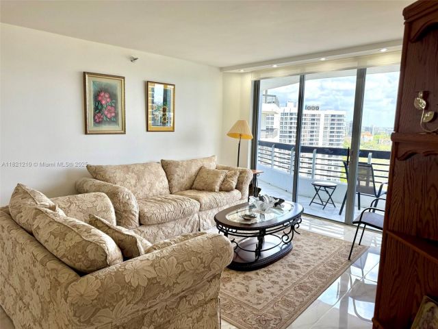 Apartment for sale  Unit #2108 - photo 6162249