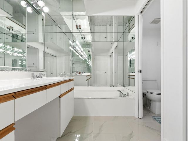 Apartment for sale  Unit #2108 - photo 6219333