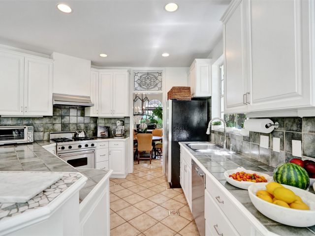 Home for sale at 2614 Clematis Place - photo 6168680