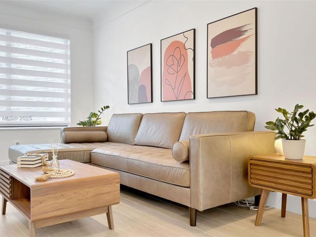 Home for rent at 130 SW 25th Rd - photo 6161531