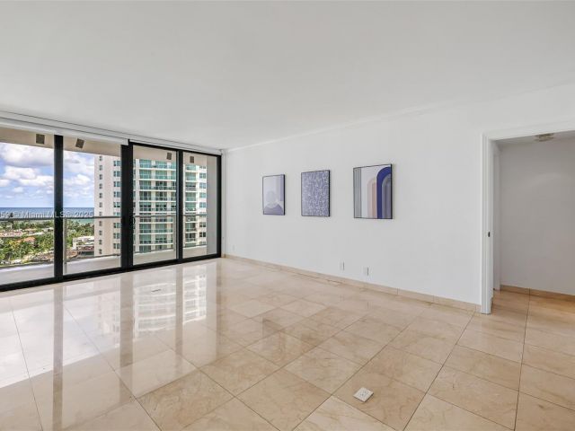 Apartment for sale  Unit #1412 - photo 6663513