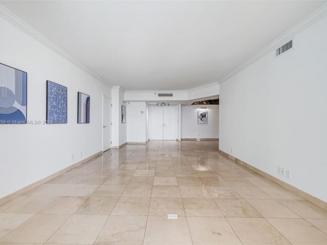 Apartment for sale  Unit #1412 - photo 6663515