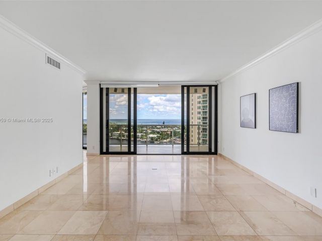 Apartment for sale  Unit #1412 - photo 6663516