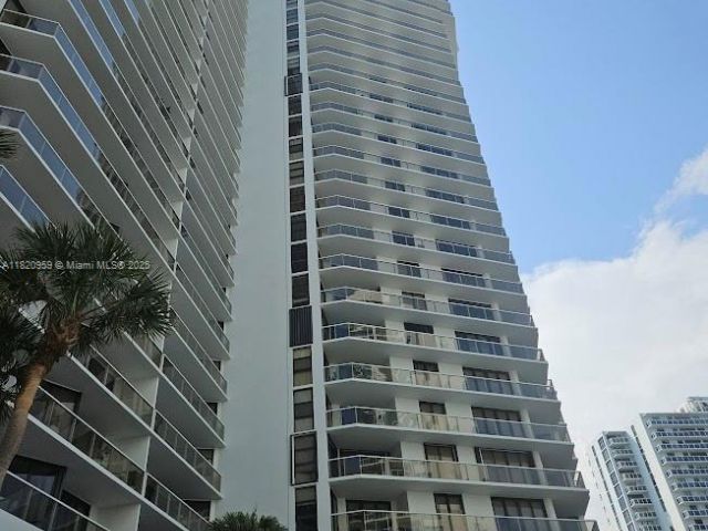 Apartment for sale  Unit #1412 - photo 6162203