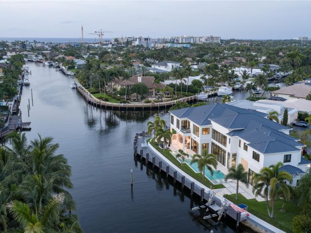 Home for sale at 1200 SE 12th Ter - photo 6191505