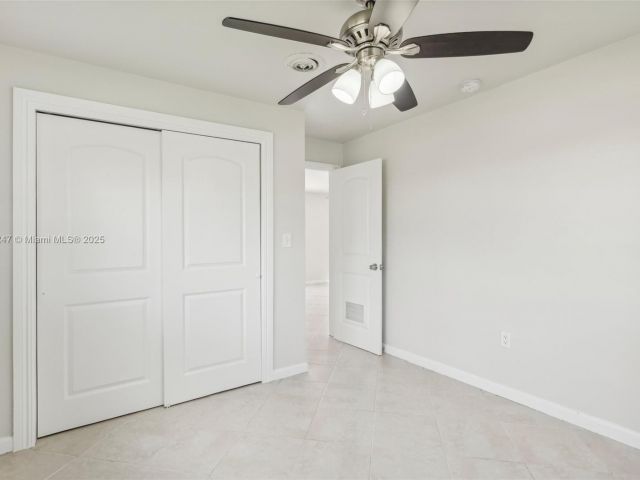 Home for sale at 1700 SW 5th Ave - photo 6182799