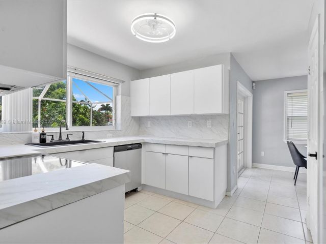 Home for sale at 19257 NW 14th St - photo 6162911