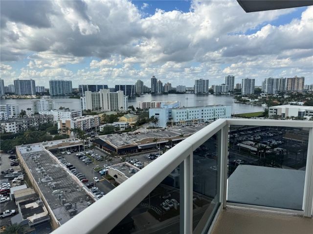 condo for sale in Sunny Isles Beach - 18001 Collins Ave 918 - MondialRealty