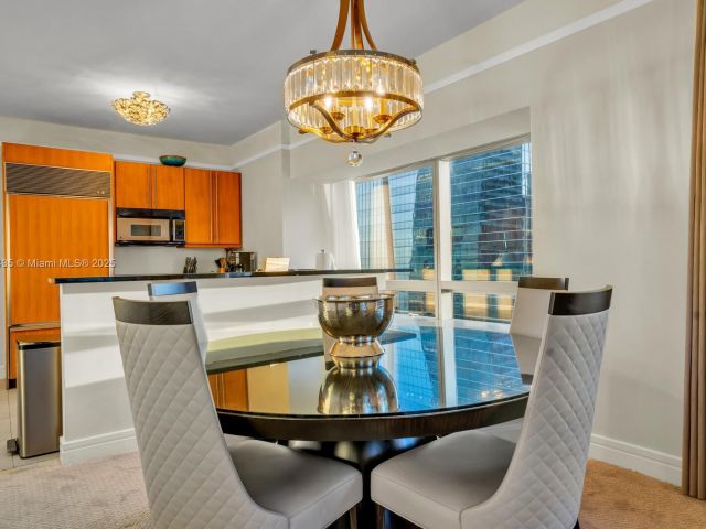 Apartment for sale  Unit #3012 - photo 6162655