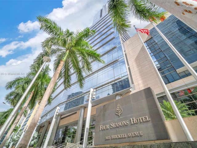 Apartment for sale  Unit #3012 - photo 6162667