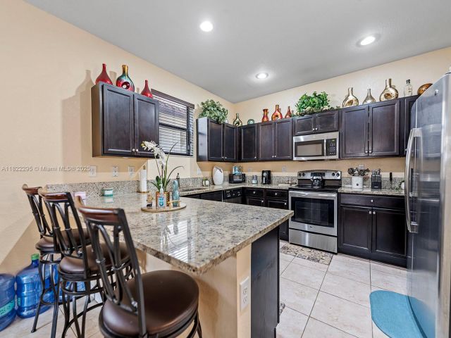 Home for sale at 572 SE 34th Ter - photo 6162810