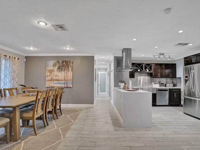 Home for sale at 616 NW 21st St - photo 6161843