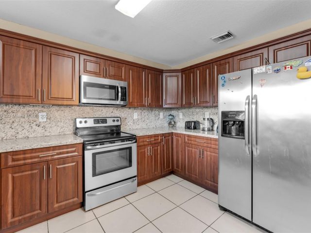 Home for sale at 16101 SW 104th Ter - photo 6164490