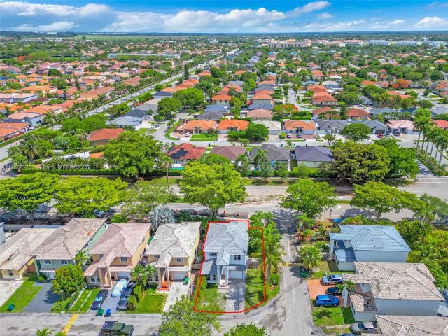 Home for sale at 16101 SW 104th Ter - photo 6164504