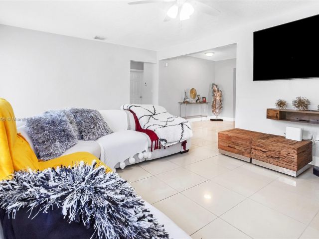 Home for sale at 3430 NW 16th St - photo 6221346