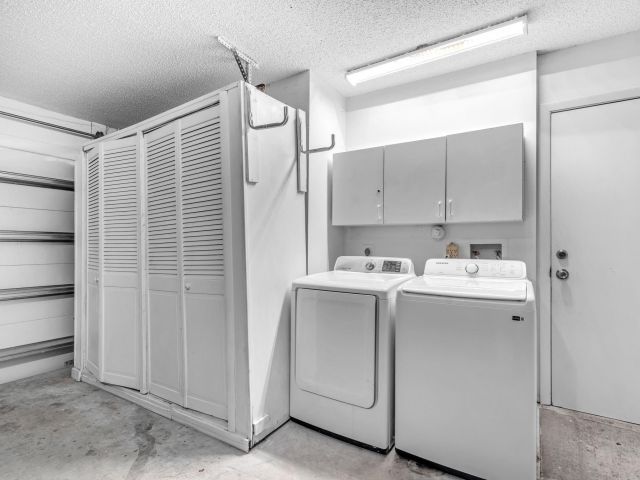 Home for sale at 1300 NW 26th Ln - photo 6165101