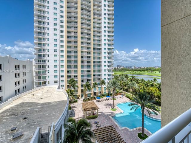 Apartment for sale  Unit #608E - photo 6171783