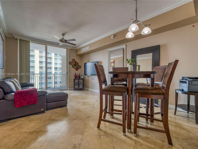 Apartment for sale  Unit #608E - photo 6171789