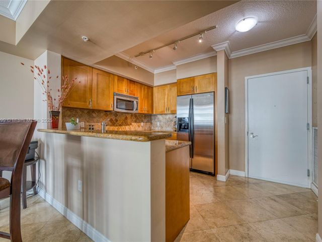 Apartment for sale  Unit #608E - photo 6171793