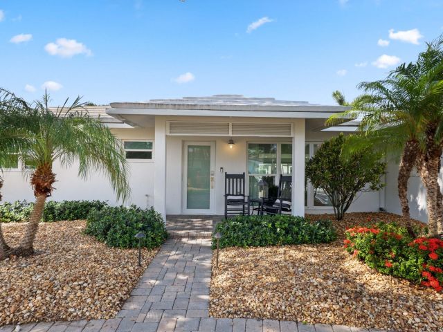 Home for sale at 2448 SE 9th St - photo 6177609