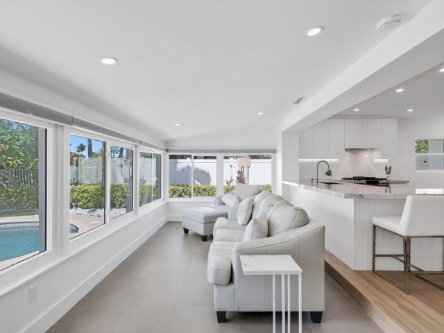 Home for sale at 2448 SE 9th St - photo 6177614