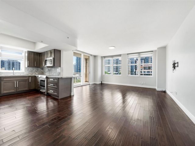 Apartment for sale  Unit #1116 - photo 6189079