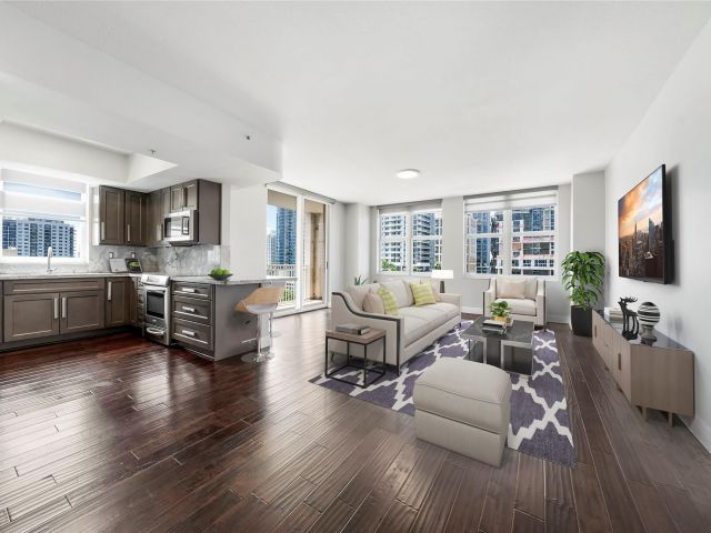 Apartment for sale  Unit #1116 - photo 6189080