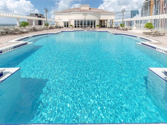 Apartment for sale  Unit #1116 - photo 6189086