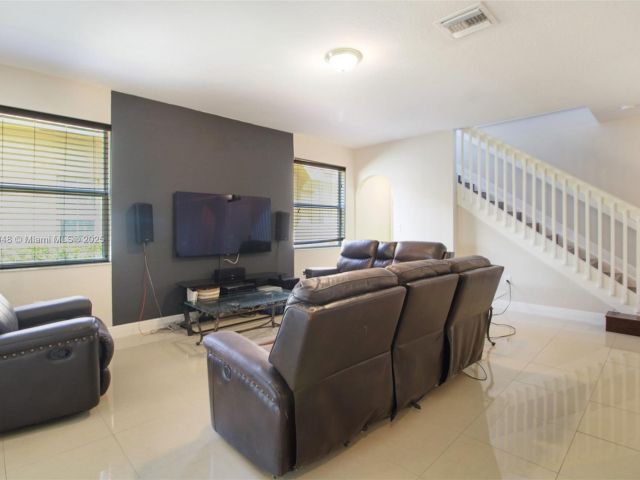 Home for sale at 2131 NE 37th Rd - photo 6224511