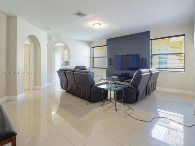 Home for sale at 2131 NE 37th Rd - photo 6224512