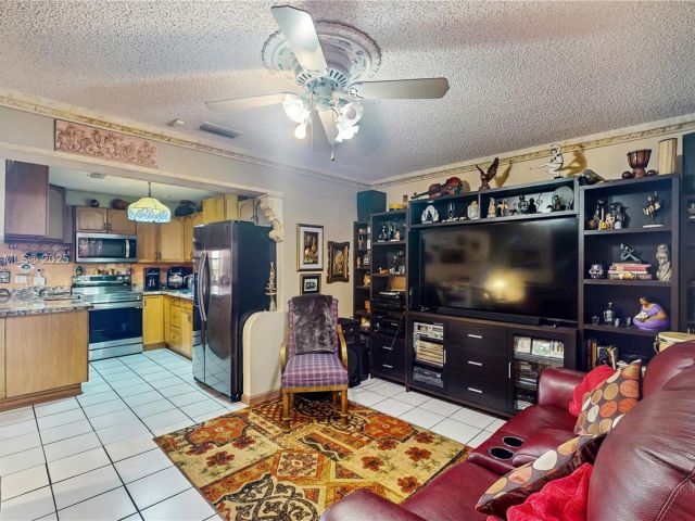 Home for sale at 5030 SW 145th Ave - photo 6227345