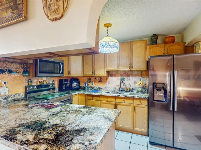 Home for sale at 5030 SW 145th Ave - photo 6227347