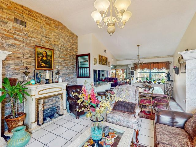 Home for sale at 5030 SW 145th Ave - photo 6227356