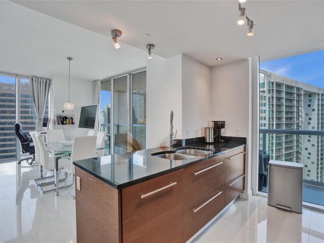 Apartment for sale  Unit #3608 - photo 6167744