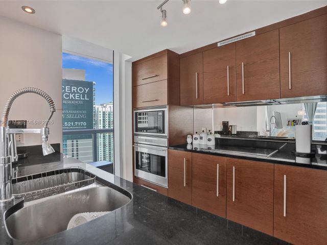 Apartment for sale  Unit #3608 - photo 6167745