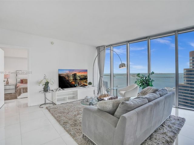 Apartment for sale  Unit #3608 - photo 6167748