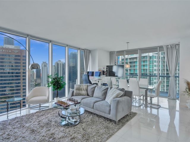 Apartment for sale  Unit #3608 - photo 6167751