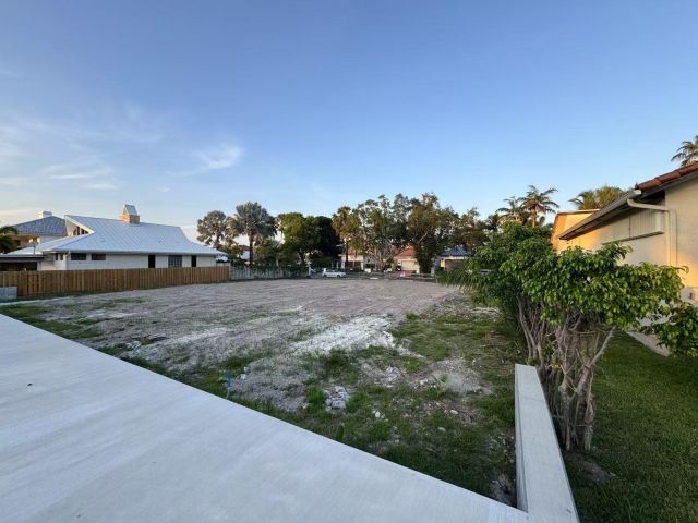 Home for sale at 455 Bontona Ave - photo 6167953