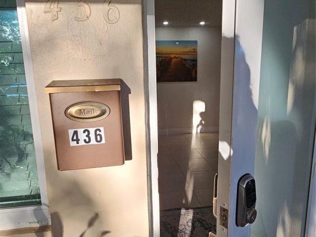 Home for rent at 436 NE 25th Ave - photo 6168123