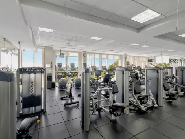 3-bedroom condo for sale in Sunny Isles Beach - 16425 Collins Ave 311 - MondialRealty