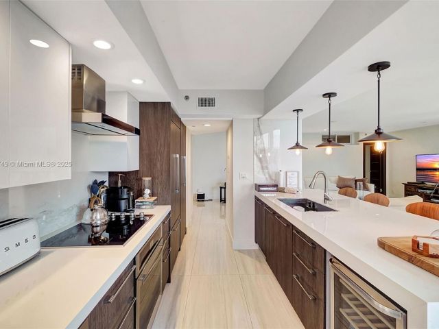 Apartment for sale  Unit #311 - photo 6172738