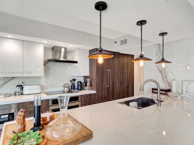 Apartment for sale  Unit #311 - photo 6172739