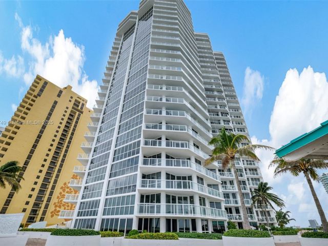 Apartment for sale  Unit #311 - photo 6172750