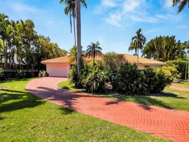 Home for sale at 7080 SW 98th Ave - photo 6177911